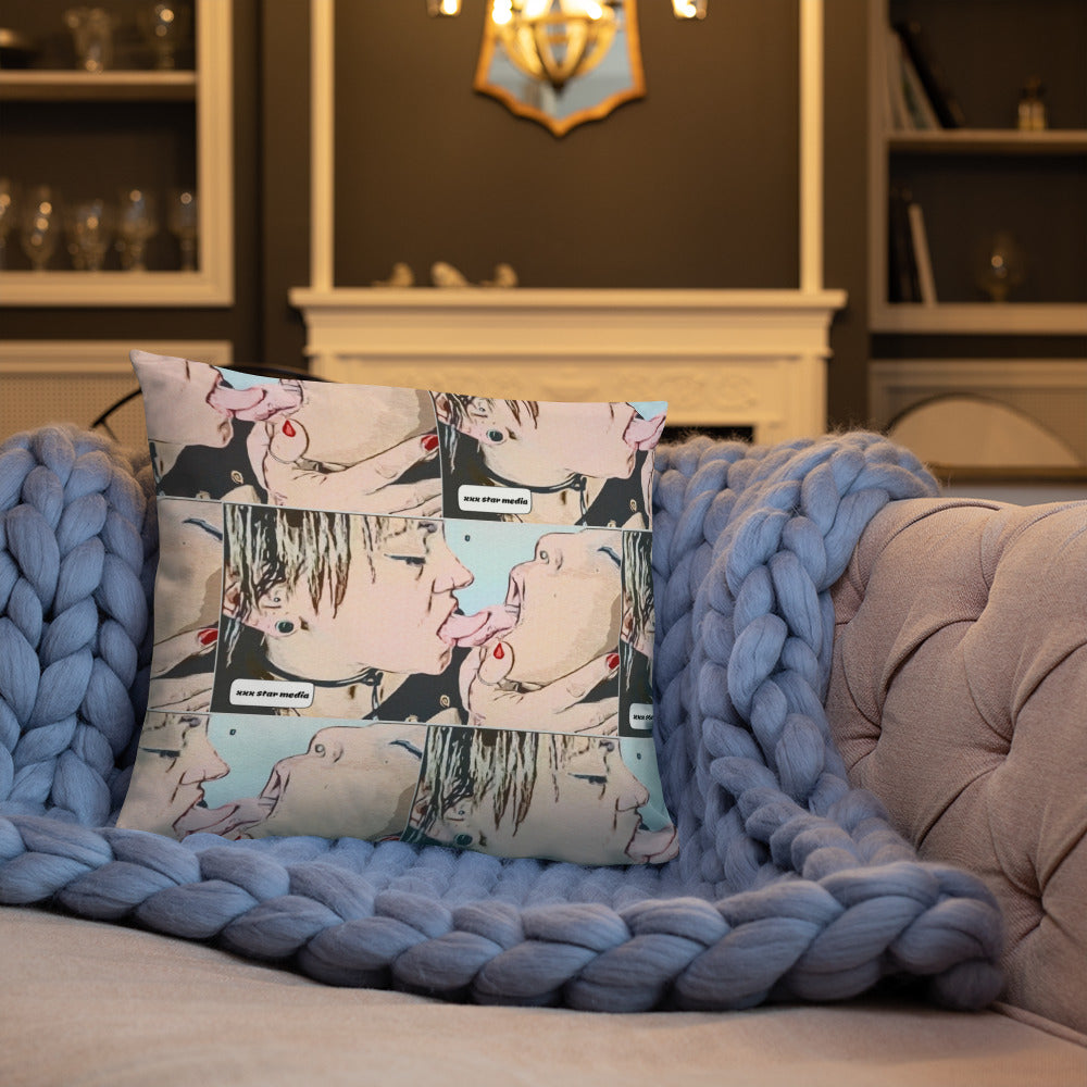 Basic Pillow