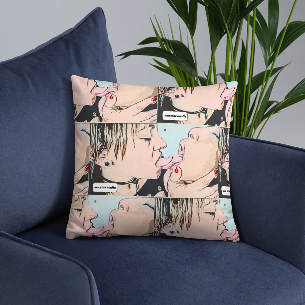 Basic Pillow